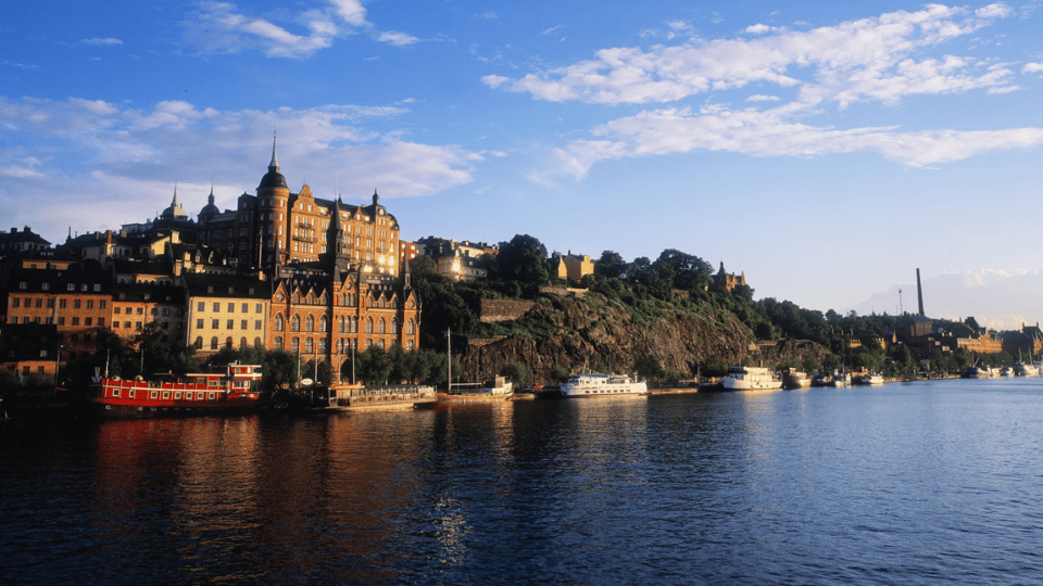 Stockholm: Old Town Walking Tour, Stories and Secrets - Accessibility Considerations