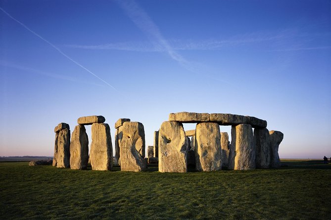 Stonehenge Half Day Tour With Entry and Extra Time