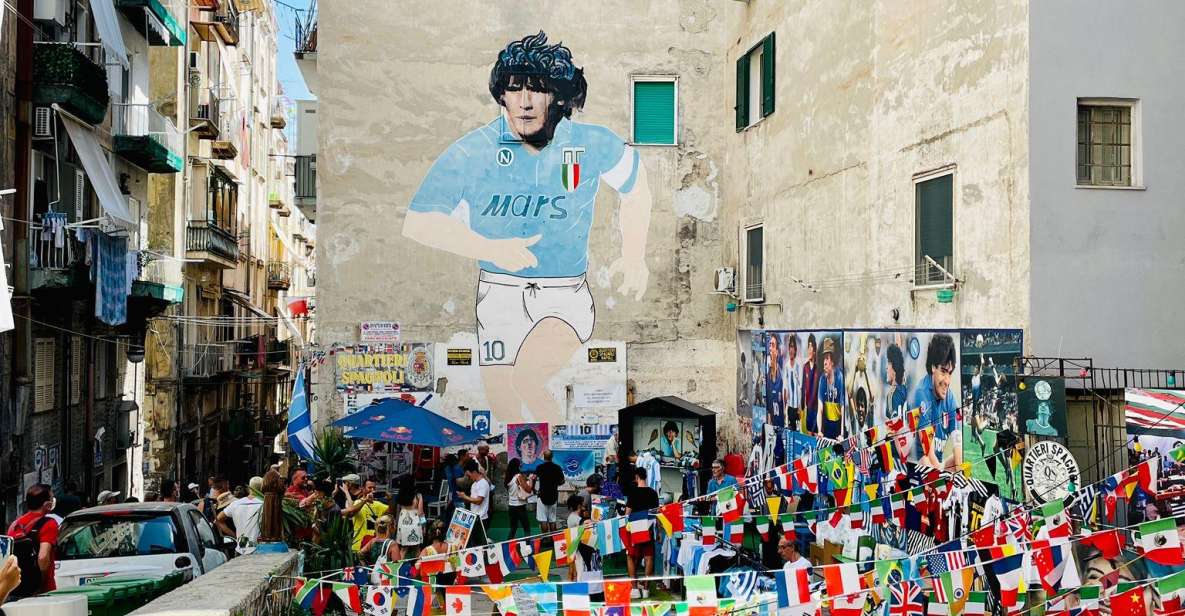 Street Art Tour of the Spanish Quarters & Maradona Idol