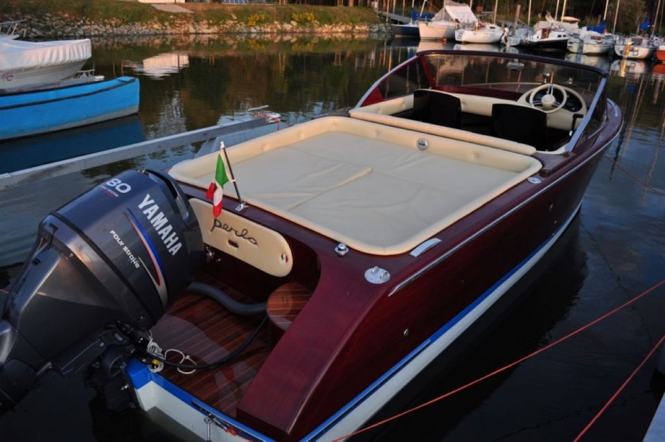 Sunset Boat Ride at Lake Trasimeno With Aperitif or Dinner - Panoramic Boat Tour of the Lake