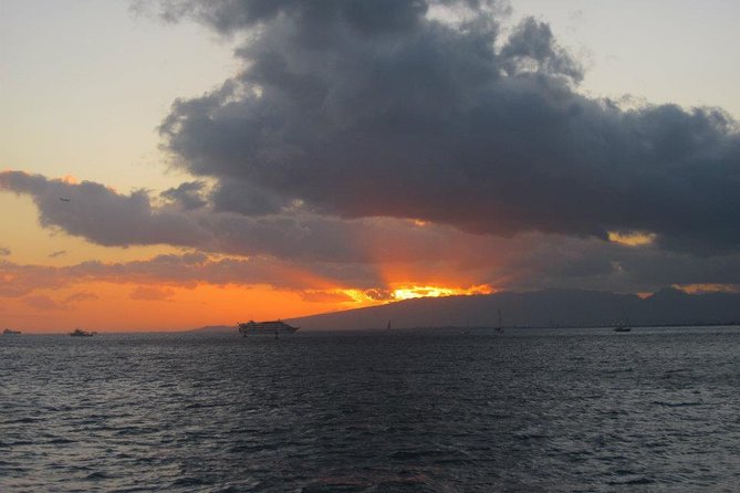 Sunset Cocktail Cruise Including Drinks and Appetizers West Oahu - Scenic Experience and Activities