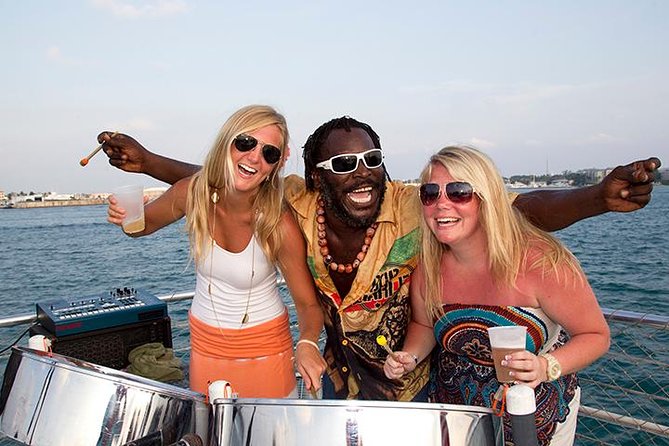 Sunset Sip and Sail Key West With Open Bar and Live Music - Experience the Sunset Sail