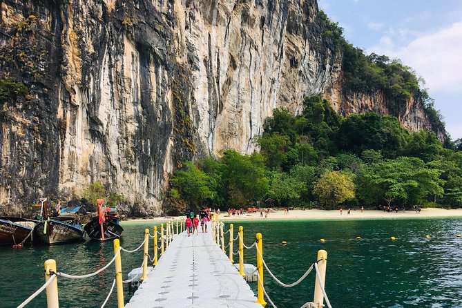 Sunset Tour of the Hong Islands With Bioluminescent Plankton