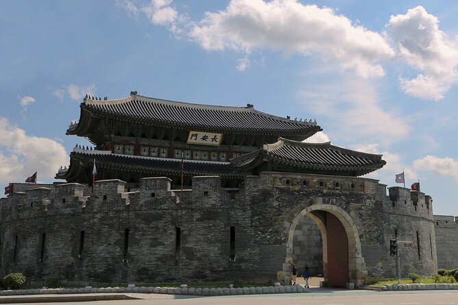 Suwon Hwaseong Fortress (Option: Folk Village) Tour From Seoul