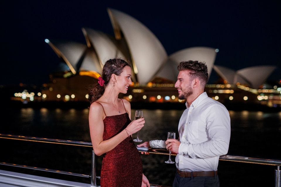 Sydney: Harbour Dinner Cruise With 3, 4 or 6-Course Menu