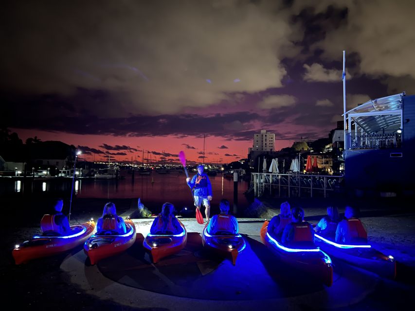 Sydney: Sunrise Kayak Tour on Sydney Harbour