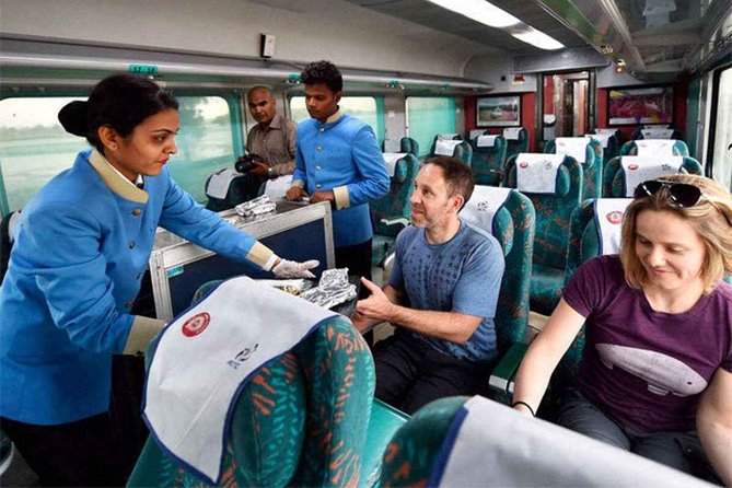 Taj Mahal Tour From Delhi by Indias Fastest Train (Gatiman Express)