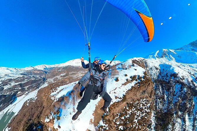 Tandem Paraglider in the Pyrenees (Panticosa) + Video of the Flight - Overview of Tandem Paragliding