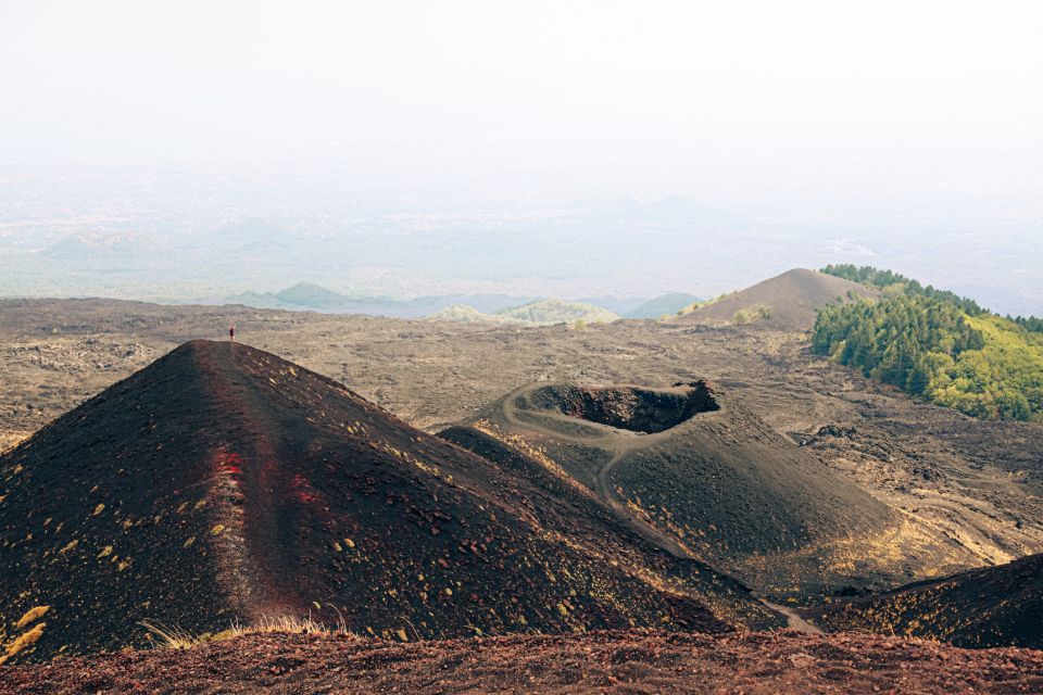 Taormina: Mount Etna Sunset Tour With Cave Visit and Tasting