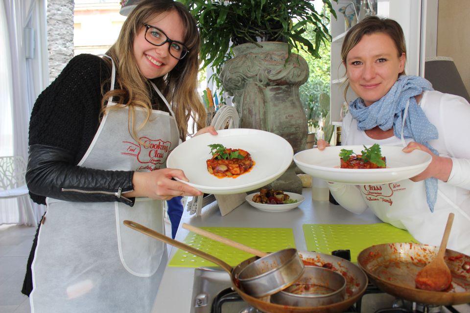 Taormina: Sicilian Cooking Class & Market Tour