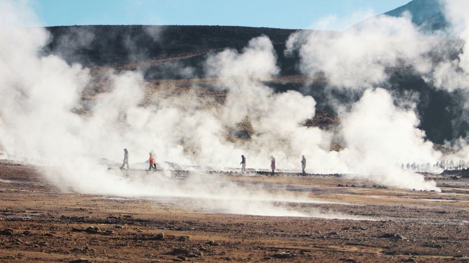 Tatio Geysers: Sunrise and Breakfast in Atacama