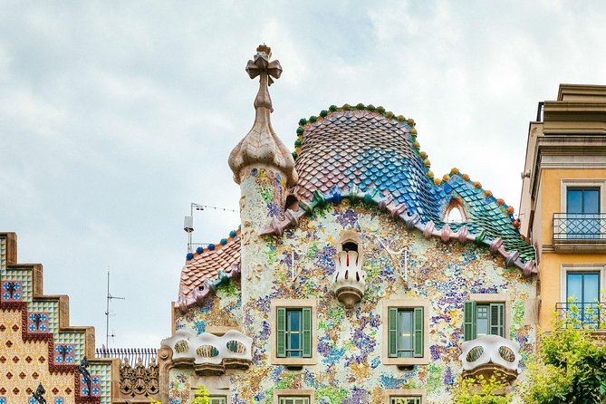 The Beauty of Barcelona by Bike: Private Tour