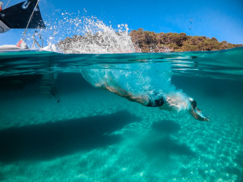 The Fastest All Inclusive Private Motor Yacht in Santorini - Overview and Pricing