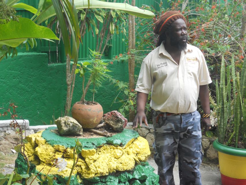 The Life of Bob Marley, Nine Mile Tour From Ocho Rios