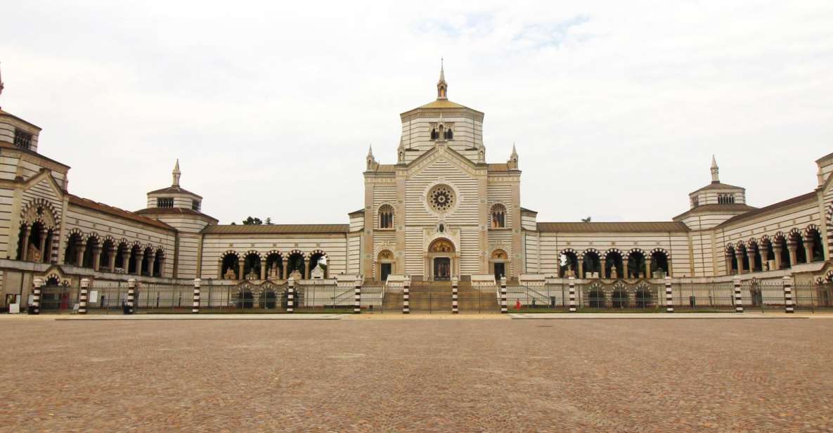 The Monumental Cemetery of Milan Guided Experience