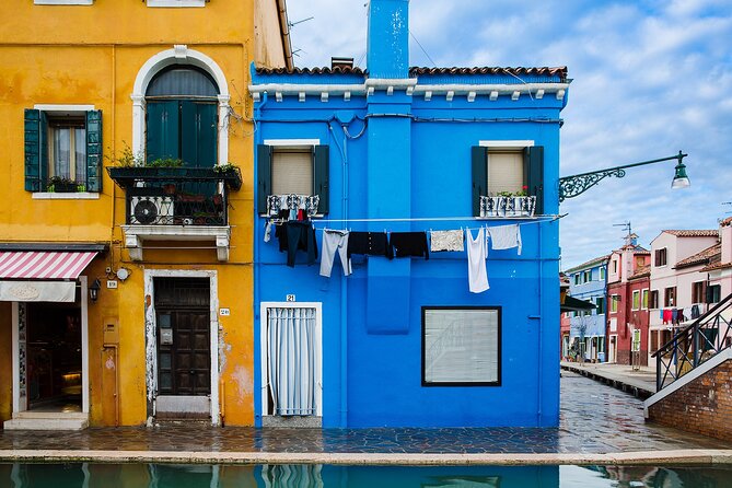 The Secret Corners of Burano - Overview of Buranos Charm