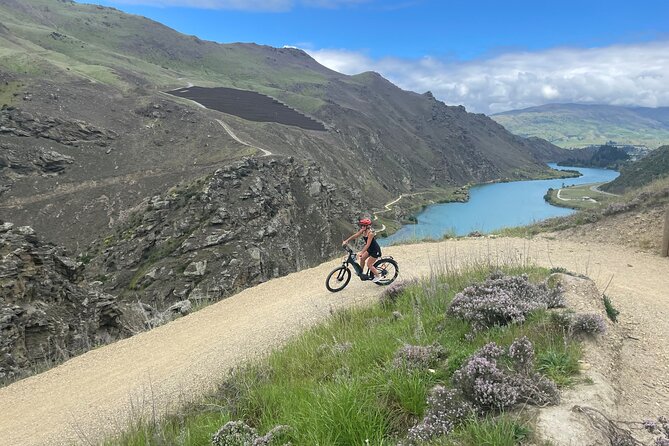 The Ultimate Lake Dunstan Bike Hire And Boat Experience