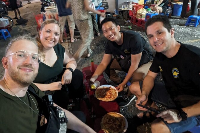 Thirteen Authentic Street Food Tastings Tour By Walking In Saigon