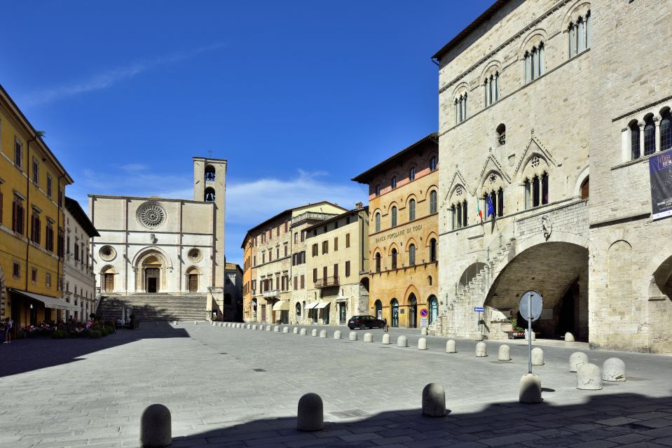 Todi: Old Town Guided Walking Tour