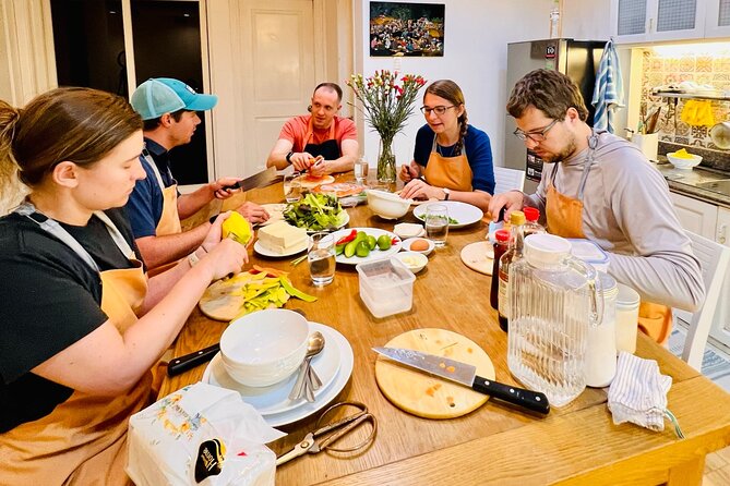 Top Cooking Class at a Local Home With a River View Kitchen