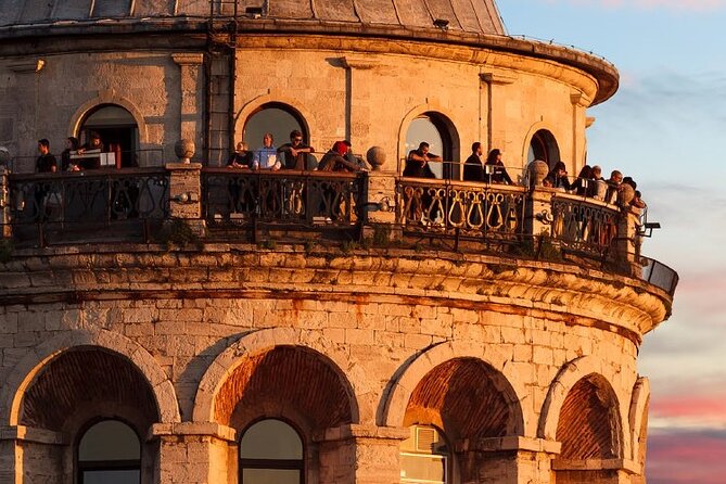 Topkapi Palace and Basilica Cistern Combo Tour in Istanbul