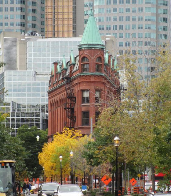 Toronto Distillery District Self-Guided Walking Tour & Hunt - Tour Overview