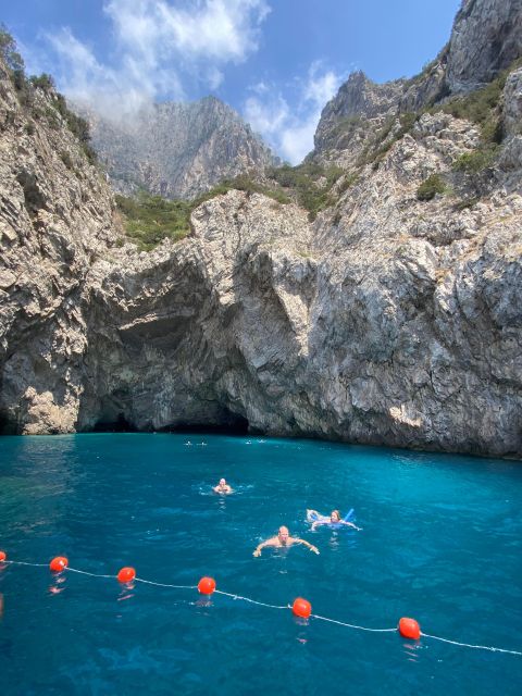 Tour of Capri Island