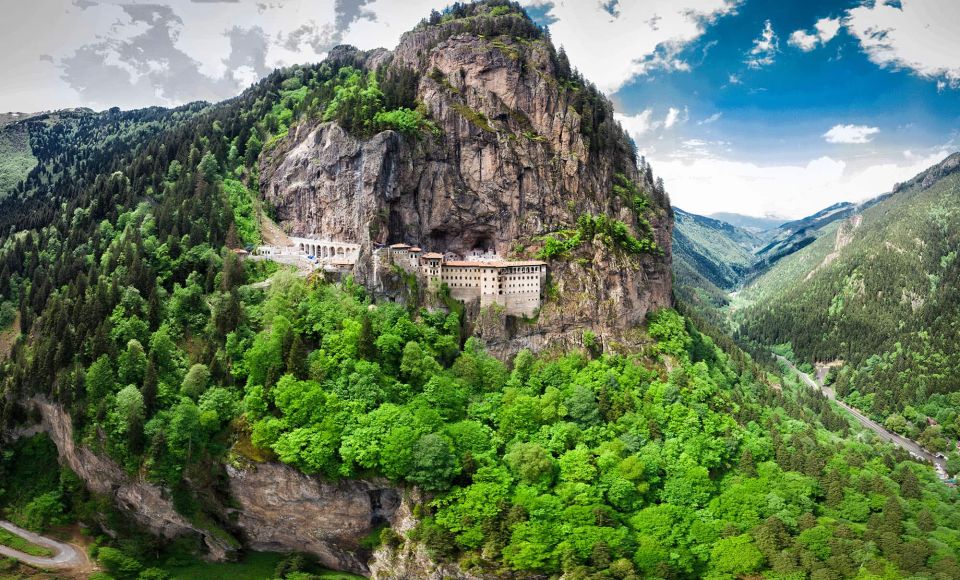 Trabzon: Sumela Monastery, Cave, and Hamsikoy Daily Tour