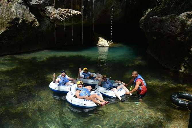 Traditional Cavetubing With Lunch