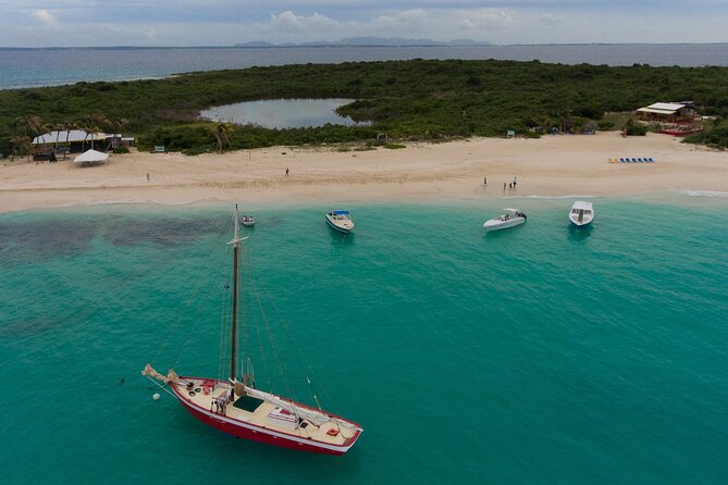 Traditional Sailing Adventure to Anguillas Prickly Pear Cays