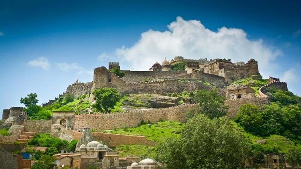 Transfer Udaipur to Jodhpur via Ranakpur & KumbhalgarhFort