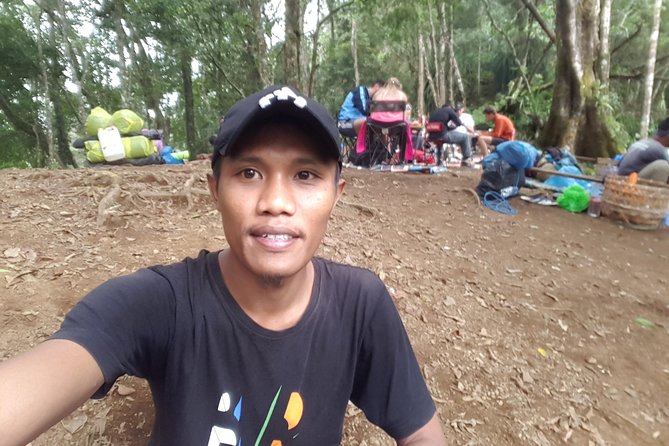 Trekking Mount Rinjani 2 Days 1 Night Senaru Crater Rim