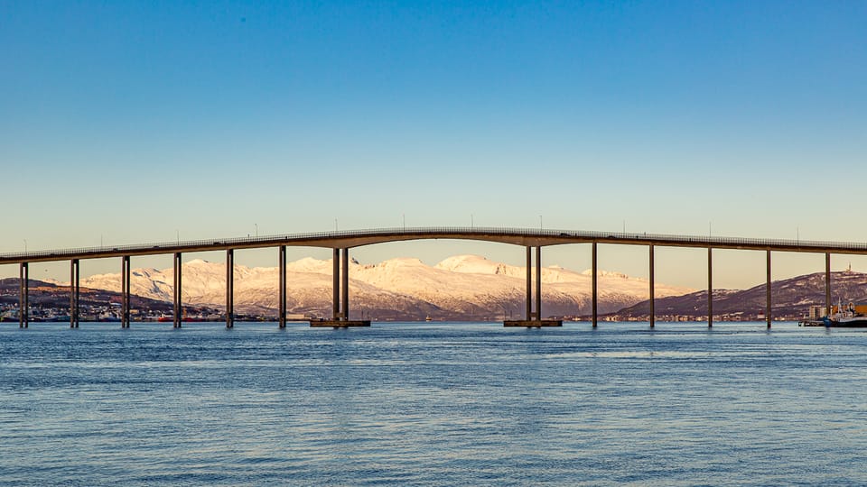 Tromsø: Arctic Light Evening Cruise With Fish Soup