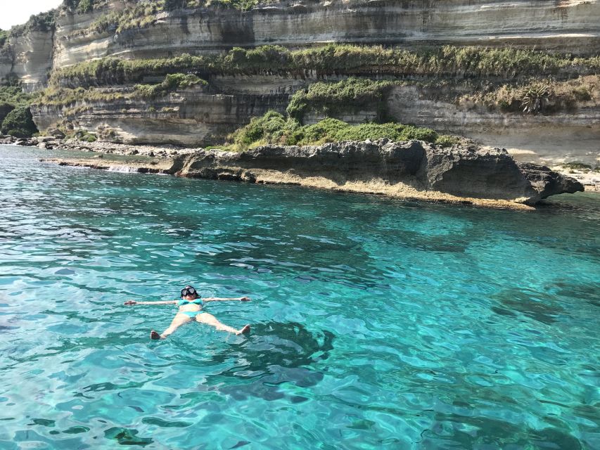 Tropea: Boat Trip to Capo Vaticano With Snorkeling & a Drink