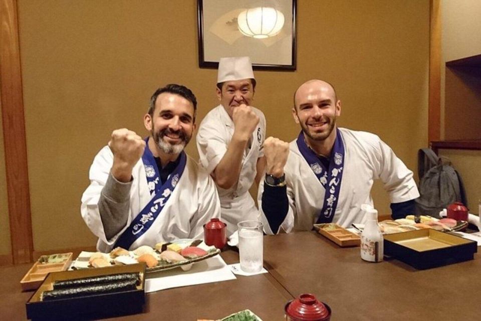 Tsukiji Fish Market Visit With Sushi Making Experience