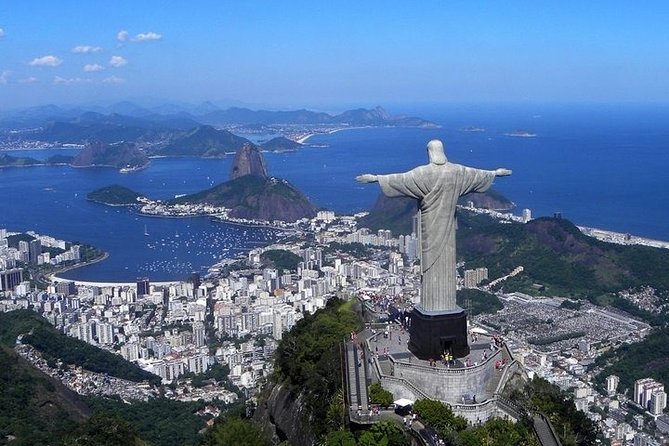 Two of Rios Best: Christ the Redeemer & Sugarloaf Mountain Half-Day Tour