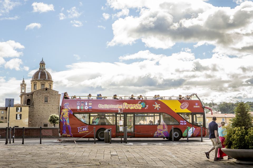 Uffizi Gallery & Hop-on Hop-off Bus Tour