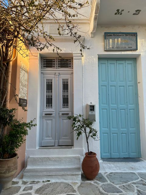 Unpacks Naxos’S Unparalleled Beauty in a Full Day Tour.