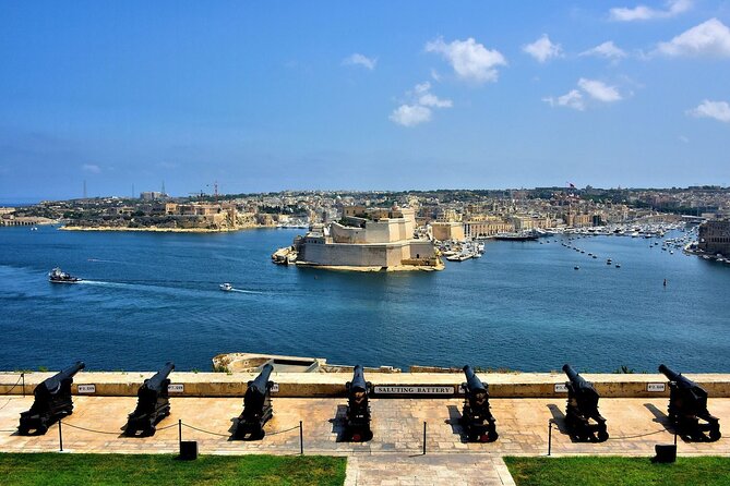 Valletta Walking Tour, Knights, Slaves and Mistresses