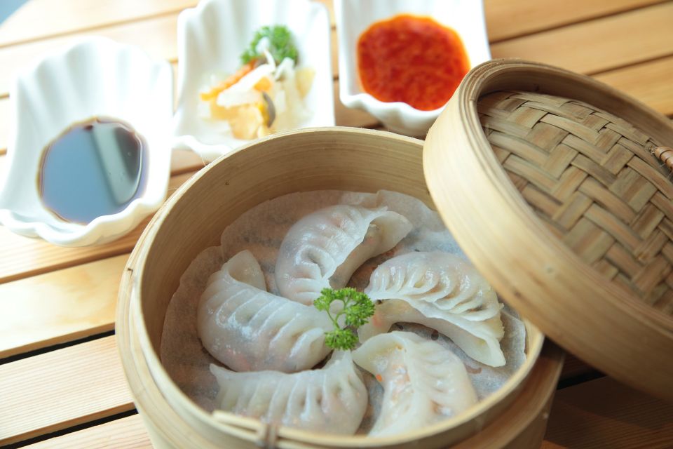 Vancouver: Private Cultural Tour With Pickup & Dimsum Lunch