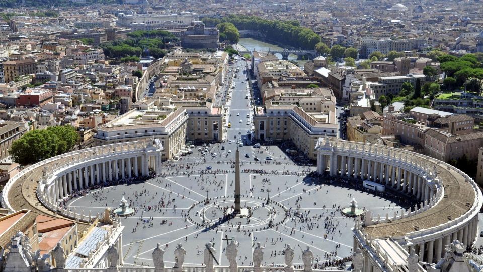 Vatican Museum and Saint Peters Basilica Guided Tour