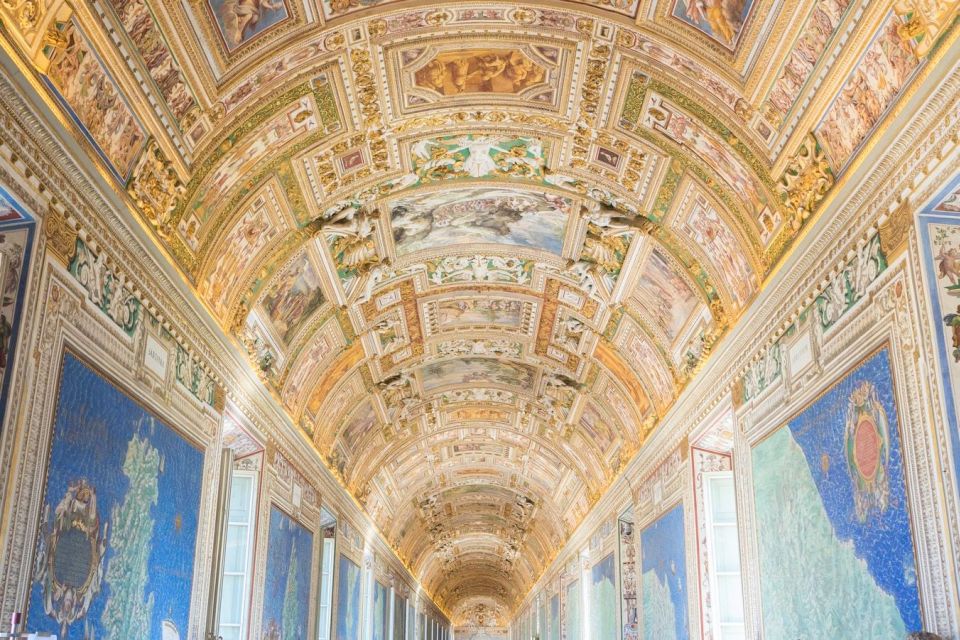 Vatican Museum, Sistine Chapel & St. Peter VIP Tour