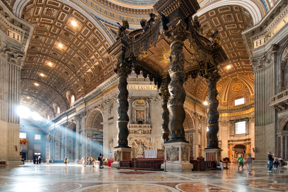 Vatican: Official Guided Tour of St. Peters Basilica