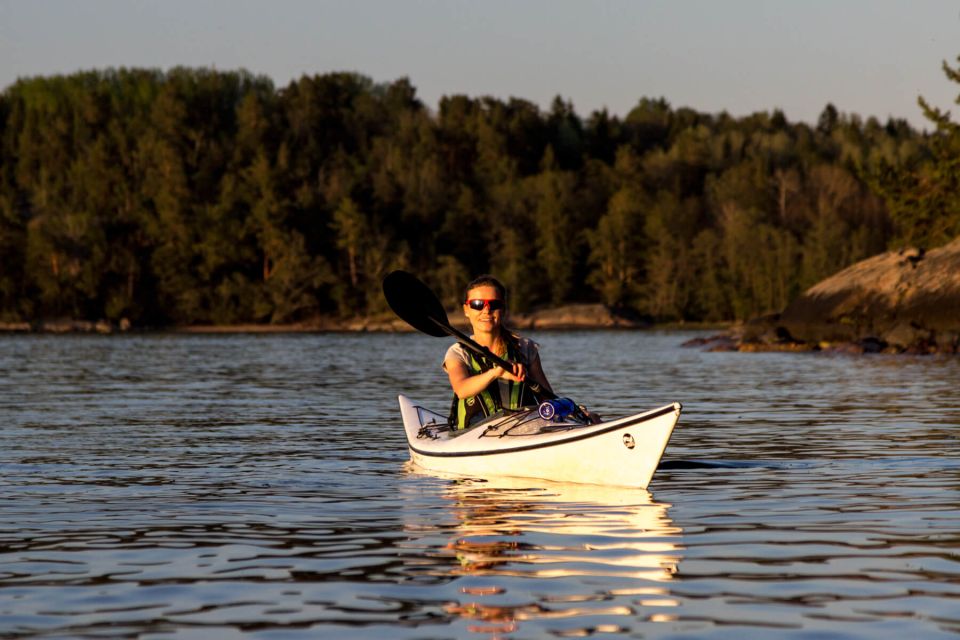 Vaxholm: Stockholm Archipelago Sunset Kayaking Tour and Fika