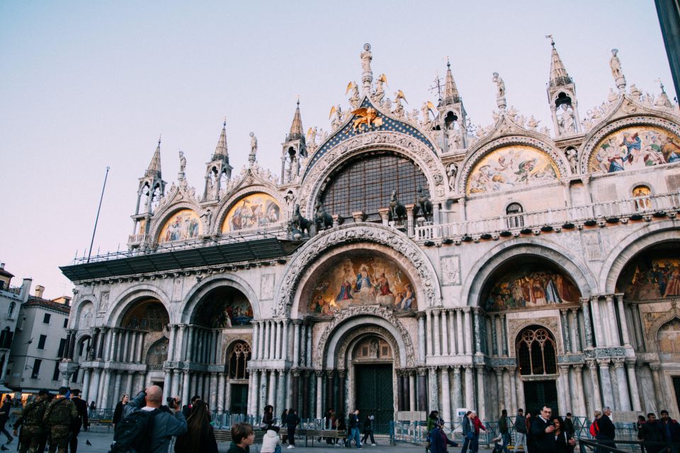 Venice: Capture the Most Photogenic Spots With a Local