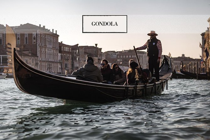 Venice: Grand Canal by Gondola With Live Commentary