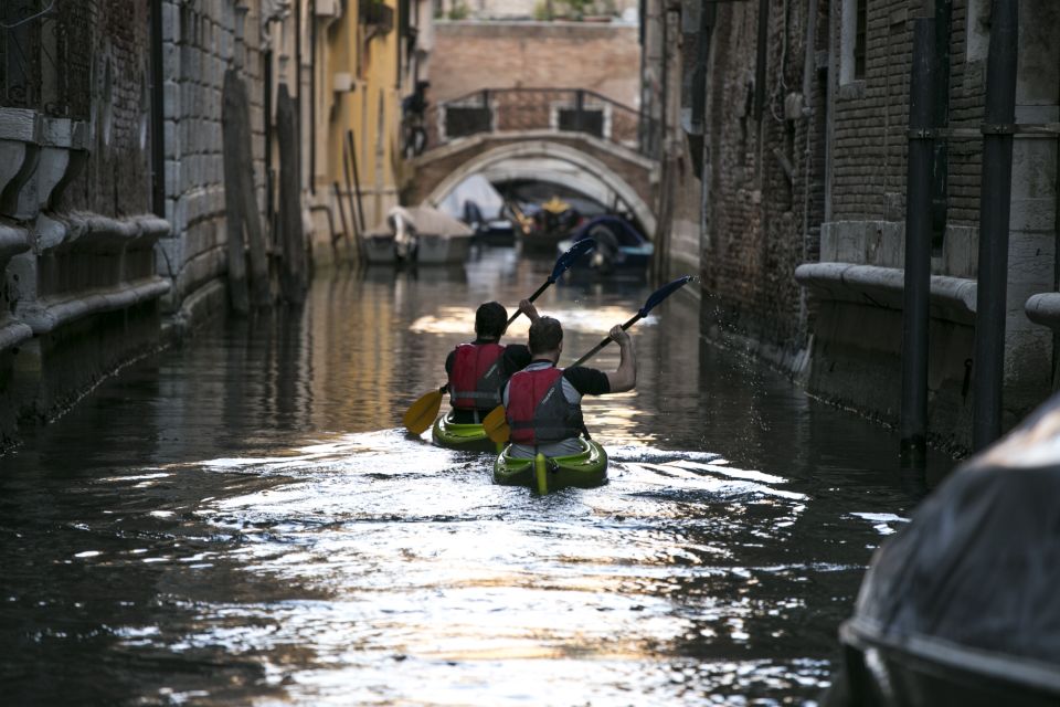 Venice: Guided Kayak Tour - Tour Overview