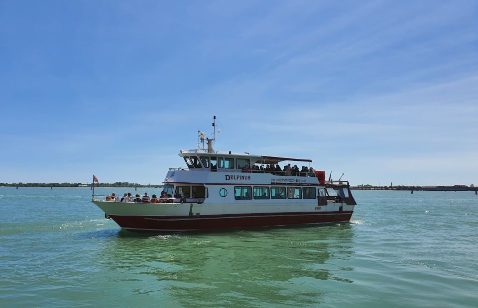 Venice: Murano & Burano Panoramic Boat Tour W/ Glassblowing