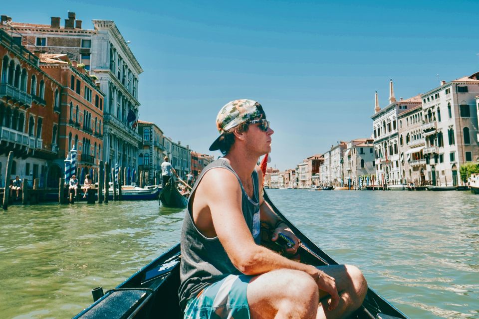 Venice: Shared Gondola Ride Through the Lagoon City