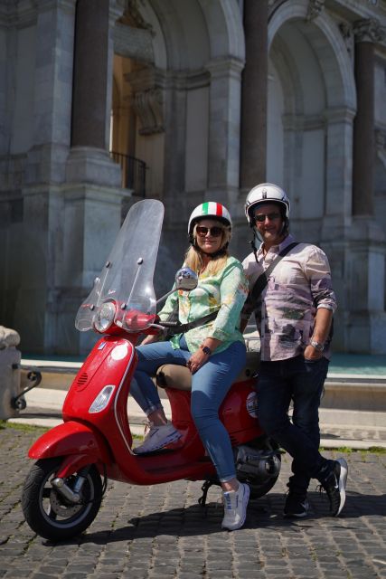 Vespa - Wine And Photo Tour In Rome